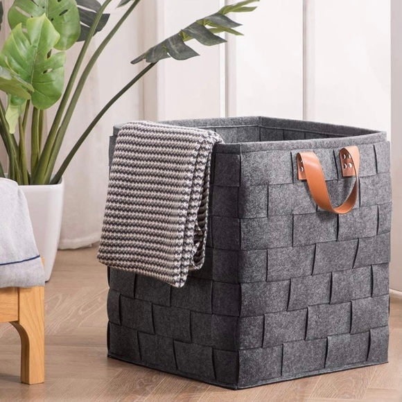 •NEW• XL Storage/Organization Felt Basket - Picture 2 of 9
